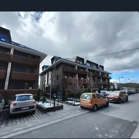 Grand Hill 아파트 즐라티보